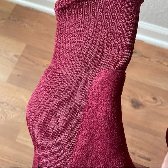Impo Tizel ankle boot size 7 1/2 woman’s sock pull on heel fall winter like new - Picture 8 of 9